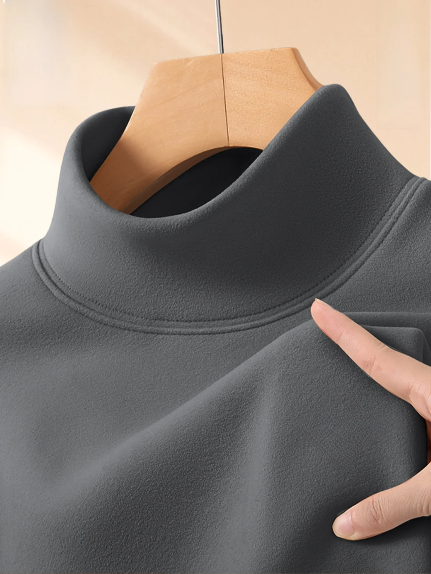 Мужская термофутболка с длинным рукавом, высоким воротником, двусторонним принтом обезьяны с большим ртом, для повседневной носки
Мужская термофутболка с длинным рукавом, высоким воротником, двусторонним принтом обезьяны с большим ртом, для повседневной носки