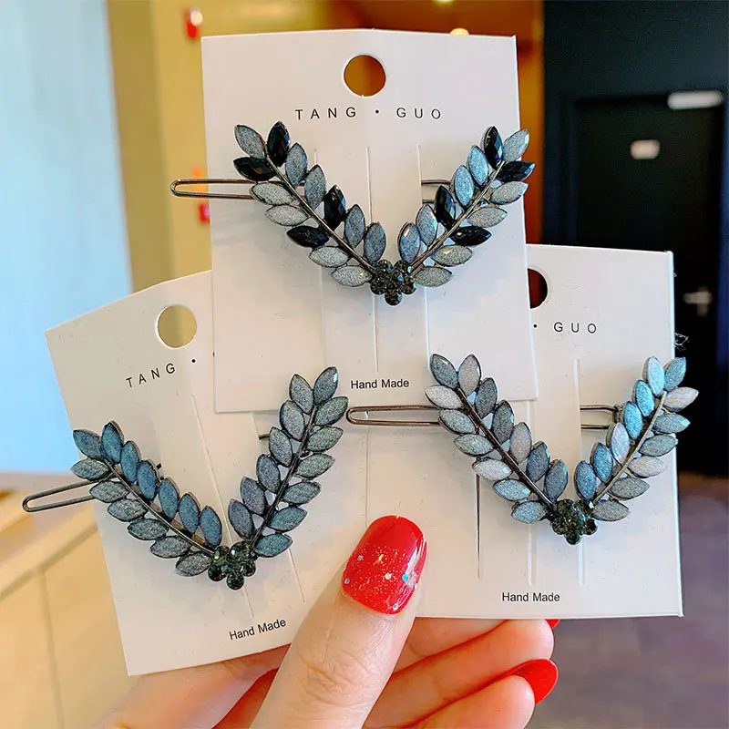 Exquisite Retro Hairpin Ponytail Buckle Clip Simple Bangs Side Clip Hair Pins Women Girls Hair Styling Accessories Korean Styles
Exquisite Retro Hairpin Ponytail Buckle Clip Simple Bangs Side Clip Hair Pins Women Girls Hair Styling Accessories Korean Styles