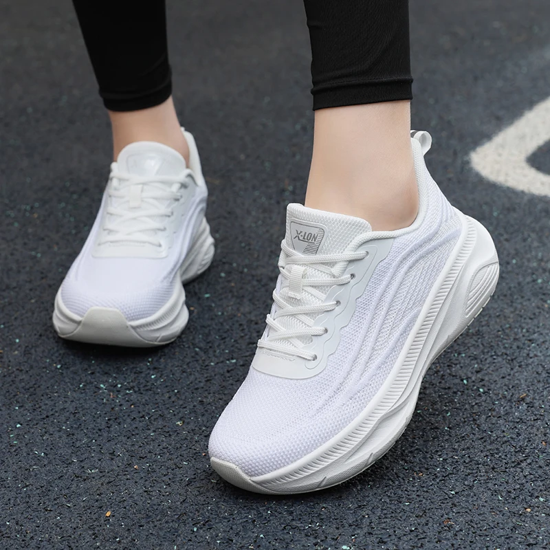 Women's Running Shoes Breathable Mesh Thick Sole Sneakers Lightweight Non-slip Athletic Shoes For Jogging Walking 2506
Women's Running Shoes Breathable Mesh Thick Sole Sneakers Lightweight Non-slip Athletic Shoes For Jogging Walking 2506