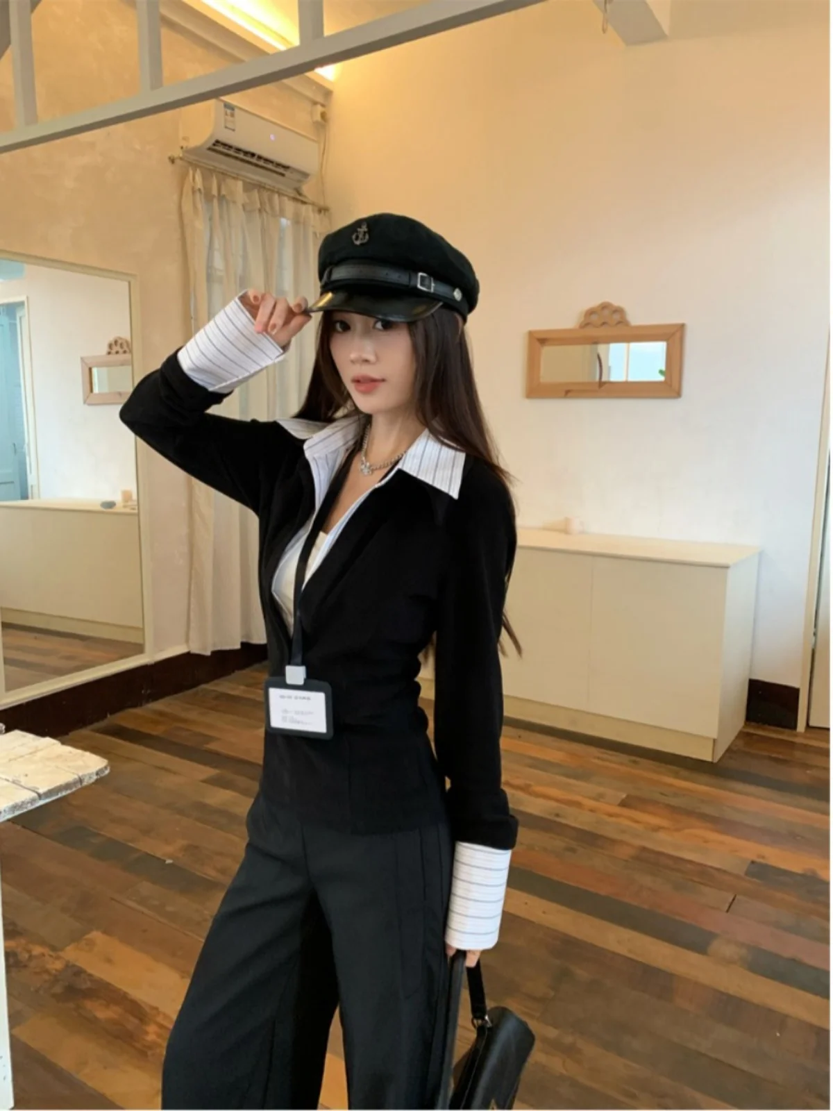 Women's Collar Knitwear Slim Fit Waist Cinched Spring 2026 Design Sense Patchwork Versatile Long Sleeve Casual Style
Women's Collar Knitwear Slim Fit Waist Cinched Spring 2026 Design Sense Patchwork Versatile Long Sleeve Casual Style