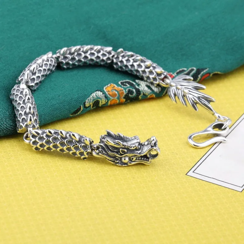 Real Solid 925 Sterling Silver Chain Men Carved Bead Link Dragon Bracelet 42-44g/22cm
Real Solid 925 Sterling Silver Chain Men Carved Bead Link Dragon Bracelet 42-44g/22cm
