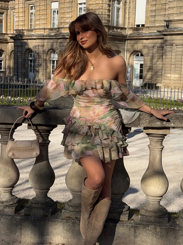 Lady Chiffon Ruffle Strapless Women Dress Sexy Backless Off-shoulder Layered Slim Fit Mini Chic Dresses Holiday Street Gown new
Lady Chiffon Ruffle Strapless Women Dress Sexy Backless Off-shoulder Layered Slim Fit Mini Chic Dresses Holiday Street Gown new