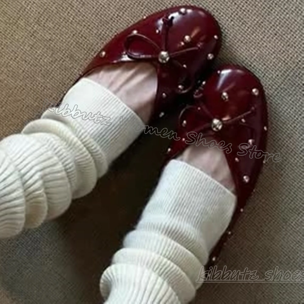 Ballet Pumps Bows Bordered Rivets Leather Slipper Round Toe Flat with Slip-On Fashion Concise Sweet Sexy Luxury Women Shoes New
Ballet Pumps Bows Bordered Rivets Leather Slipper Round Toe Flat with Slip-On Fashion Concise Sweet Sexy Luxury Women Shoes New