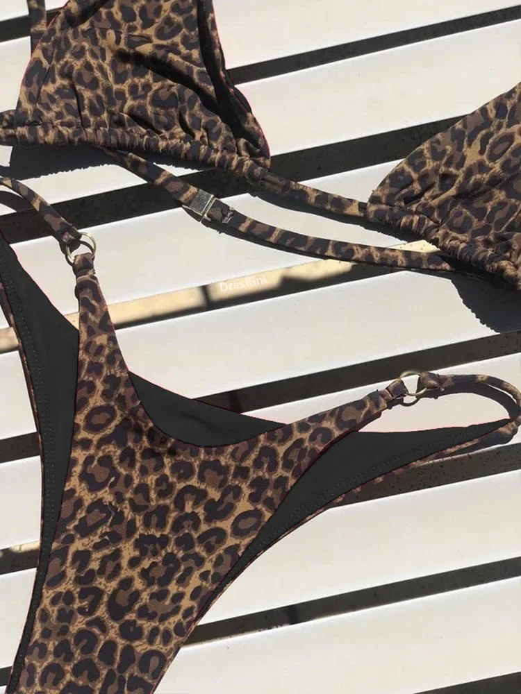 Женская летняя пляжная одежда с открытой спиной, сексуальный леопардовый костюм-бикини, элегантный купальник с пуш-ап на бретельках, бикини с тремя точками, купальник с низкой талией 
Женская летняя пляжная одежда с открытой спиной, сексуальный леопардовый костюм-бикини, элегантный купальник с пуш-ап на бретельках, бикини с тремя точками, купальник с низкой талией