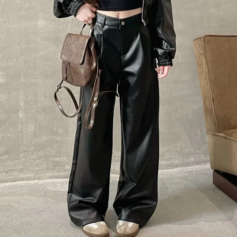 Retro High-End PU Leather Casual Pants For Women Autumn High Waisted And Slimming Leather Pants Wide Leg Pants Floor Length Pant
Retro High-End PU Leather Casual Pants For Women Autumn High Waisted And Slimming Leather Pants Wide Leg Pants Floor Length Pant
