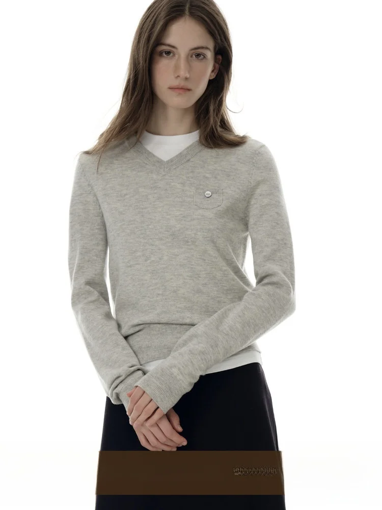 Women's Slim Fit Wool Knitwear ort V-Ne Sweater Casual Sle ket Design Layering Top Soft Wool 00% Spring Faion
Women's Slim Fit Wool Knitwear ort V-Ne Sweater Casual Sle ket Design Layering Top Soft Wool 00% Spring Faion