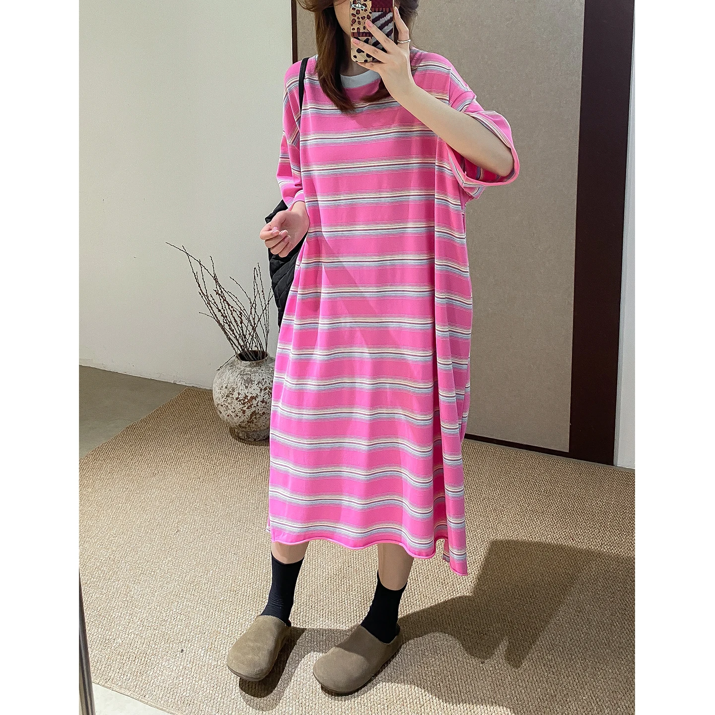 Phil Dan Hong Kong Style Lazy Casual Striped Long Sleeve Long T Dress Summer Dress 9018 Full Cotton round Neck H Version
Phil Dan Hong Kong Style Lazy Casual Striped Long Sleeve Long T Dress Summer Dress 9018 Full Cotton round Neck H Version
