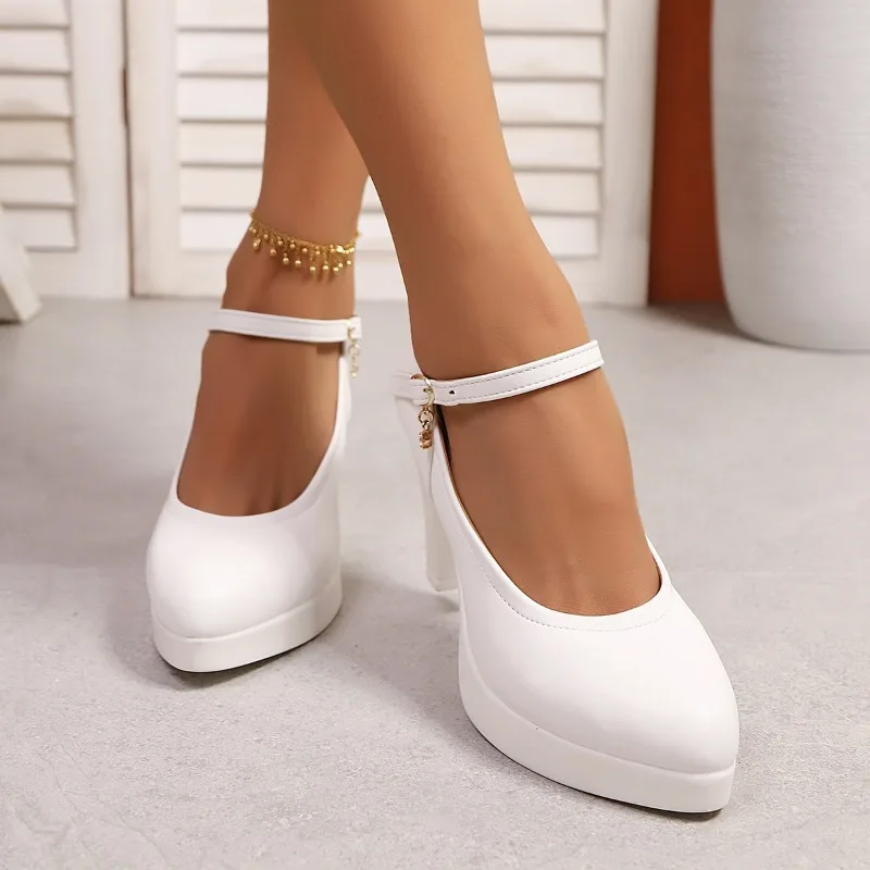 Ladies Shoes on Sale 2025 New Elegant Women's High Heels Shoe with Ankle Strap Fashion Platform Shallow Plus Size Women Zapatos
Ladies Shoes on Sale 2025 New Elegant Women's High Heels Shoe with Ankle Strap Fashion Platform Shallow Plus Size Women Zapatos