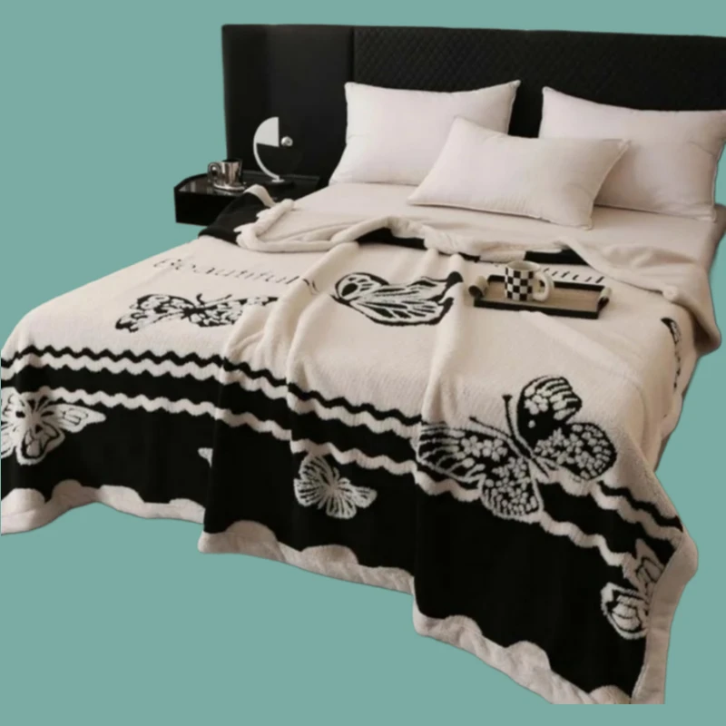 New double-layer jacquard composite European cotton fleece blanket lunch break blanket four seasons sofa blanket
New double-layer jacquard composite European cotton fleece blanket lunch break blanket four seasons sofa blanket