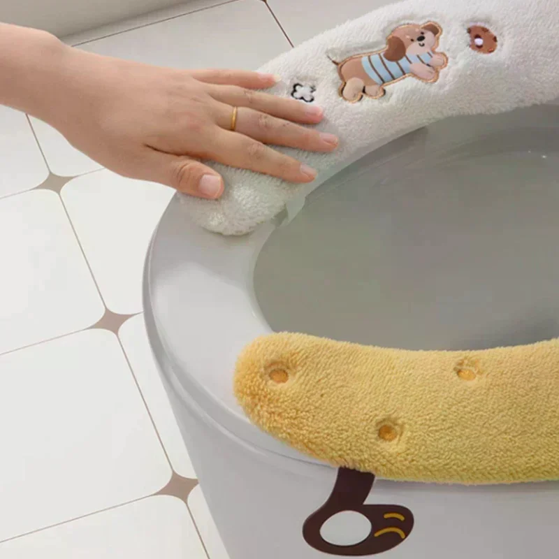 Плюшевый теплый толстый мягкий коврик для сиденья унитаза, нескользящая мягкая подушка для сиденья унитаза, аксессуары для ванной комнаты
Плюшевый теплый толстый мягкий коврик для сиденья унитаза, нескользящая мягкая подушка для сиденья унитаза, аксессуары для ванной комнаты