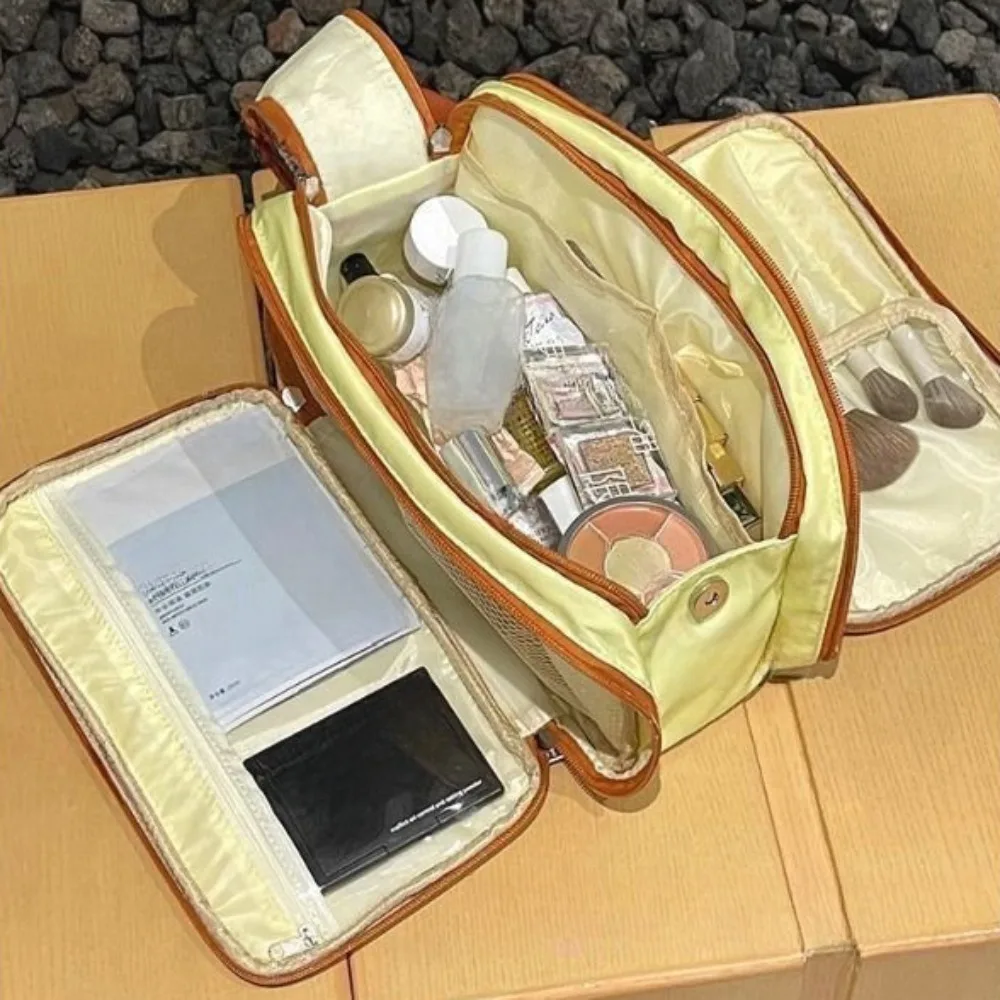 Cute Oxford Cloth Plaid Makeup Bag Portable Handle Travel Cosmetic Container Storage Multifunctional Wash Pouch Travel
Cute Oxford Cloth Plaid Makeup Bag Portable Handle Travel Cosmetic Container Storage Multifunctional Wash Pouch Travel