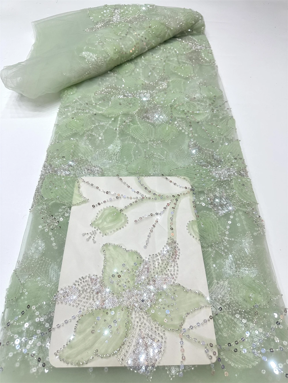 5 Yards African Handmade Beaded Lace Fabric with French Sequins Nigerian Bridal Embroidery Mesh for Women's Sewing
5 Yards African Handmade Beaded Lace Fabric with French Sequins Nigerian Bridal Embroidery Mesh for Women's Sewing