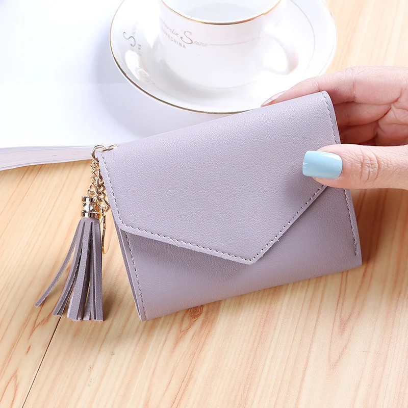Short Tassel Wallet Women Fashion Purse Female Mini Wallets New Korean Students Lovely Purse Female Small Wallet for Girl
Short Tassel Wallet Women Fashion Purse Female Mini Wallets New Korean Students Lovely Purse Female Small Wallet for Girl