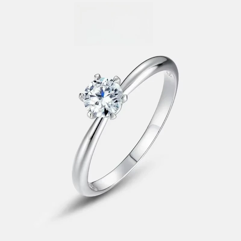 Элегантное модное кольцо с муассанитом из серебра S925 с покрытием из 18-каратного золота и платины PT950 — стильный ювелирный аксессуар
Элегантное модное кольцо с муассанитом из серебра S925 с покрытием из 18-каратного золота и платины PT950 — стильный ювелирный аксессуар