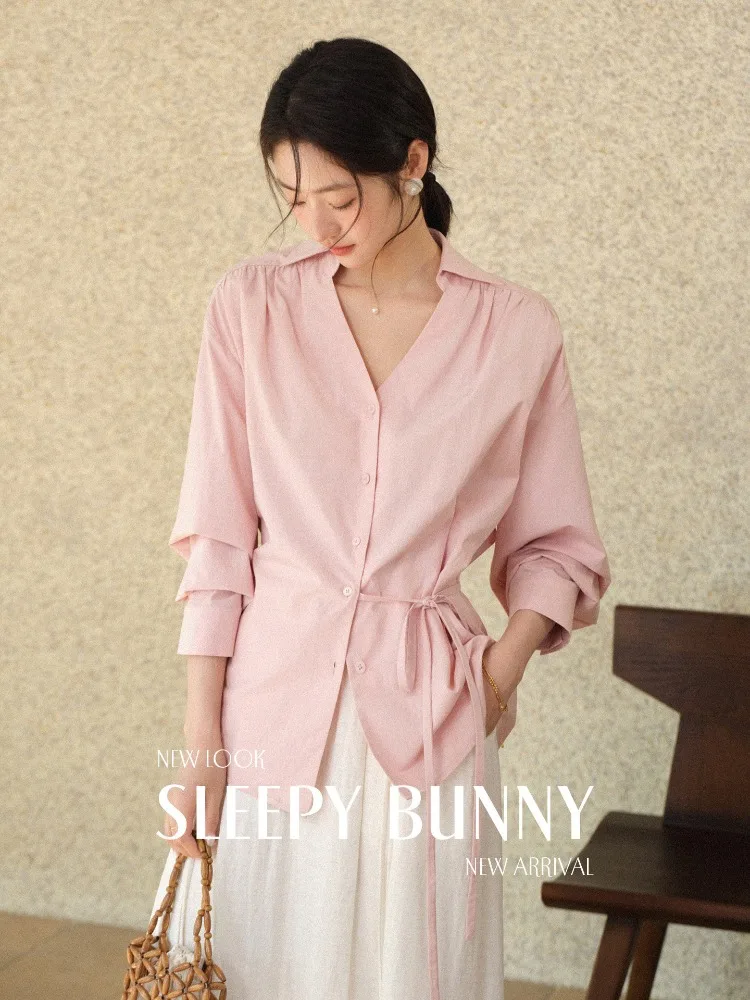 Women V Neck Tie Waist Blouse French Style Pleated Shirt Loose Casual Top Elegant Long Sleeve Spring Wrap Waist Shirt for Women
Women V Neck Tie Waist Blouse French Style Pleated Shirt Loose Casual Top Elegant Long Sleeve Spring Wrap Waist Shirt for Women