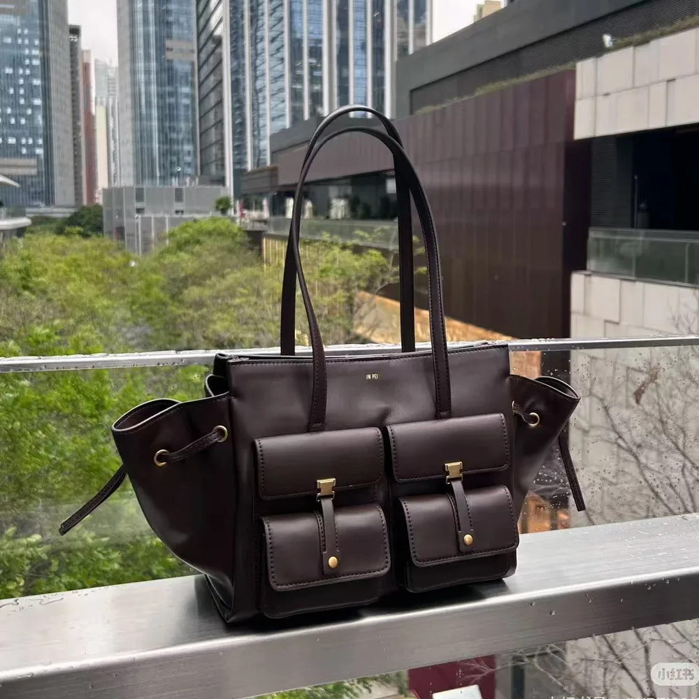 2025 Pocket Handbag DA Motorcycle Tote Female Large Capacity Commuter Single Shoulder Underarm Bag сумки для женщин Sac Femme
2025 Pocket Handbag DA Motorcycle Tote Female Large Capacity Commuter Single Shoulder Underarm Bag сумки для женщин Sac Femme