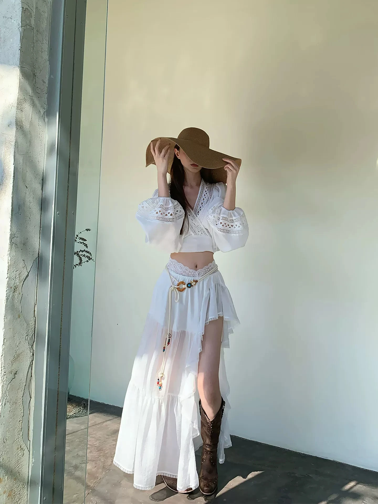 Keni plus Size Lace Splicing Hollow out Top And High Waist Half Skirt Set Women Summer Casual Commute Style Fish Tail Skirt
Keni plus Size Lace Splicing Hollow out Top And High Waist Half Skirt Set Women Summer Casual Commute Style Fish Tail Skirt