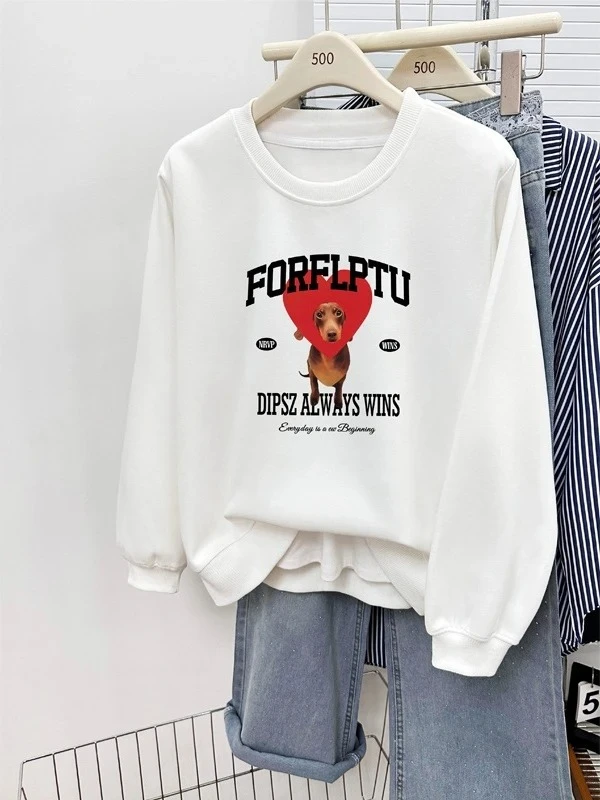 Letter-printed Off-the-shoulder Hoodie for Women, A Fashionable and Casual Round-neck Pullover Top for Autumn and Winter
Letter-printed Off-the-shoulder Hoodie for Women, A Fashionable and Casual Round-neck Pullover Top for Autumn and Winter