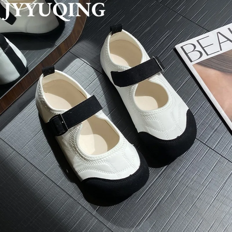 Flats Marie Janes Shoes Casual Sneakers Women Loafers Sandals Summer 2025 Brand Sport Shoes Woman Running Shallow Zapatillas
Flats Marie Janes Shoes Casual Sneakers Women Loafers Sandals Summer 2025 Brand Sport Shoes Woman Running Shallow Zapatillas