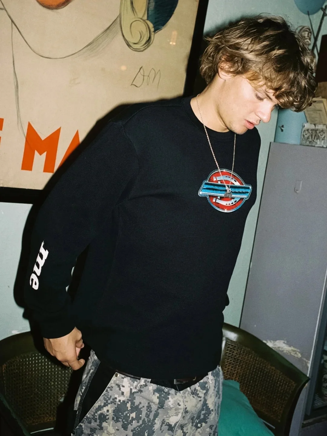 Высококачественная термофутболка с длинным рукавом (лонгслив) из льняно-хлопковой смеси с принтованным логотипом, удобная и дышащая.
Высококачественная термофутболка с длинным рукавом (лонгслив) из льняно-хлопковой смеси с принтованным логотипом, удобная и дышащая.