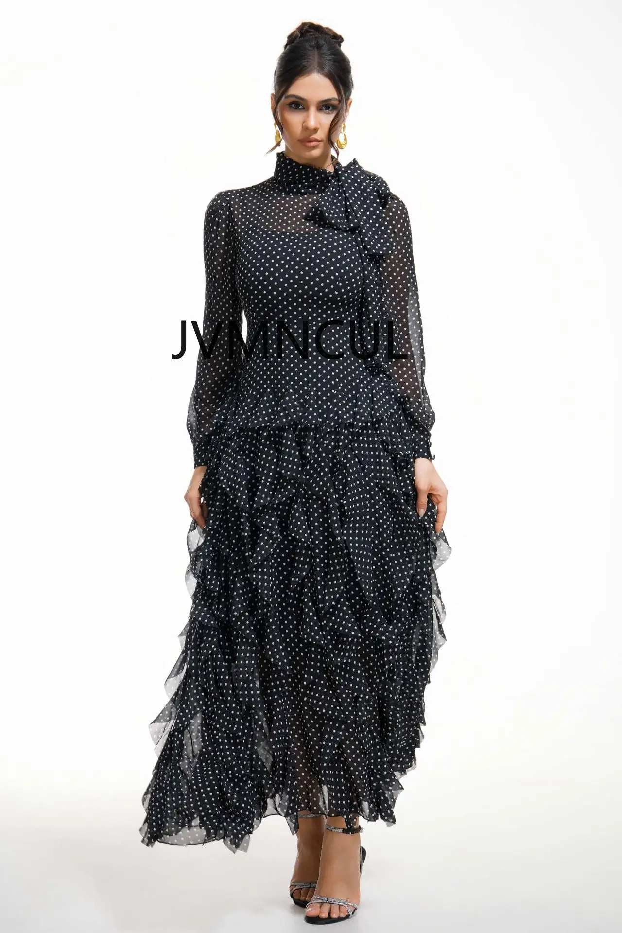 Stylish Summer 2025 Cross-Border European and American White Collar Commuter Polka Dot Long Dress Cocktail Party Evening Gown
Stylish Summer 2025 Cross-Border European and American White Collar Commuter Polka Dot Long Dress Cocktail Party Evening Gown