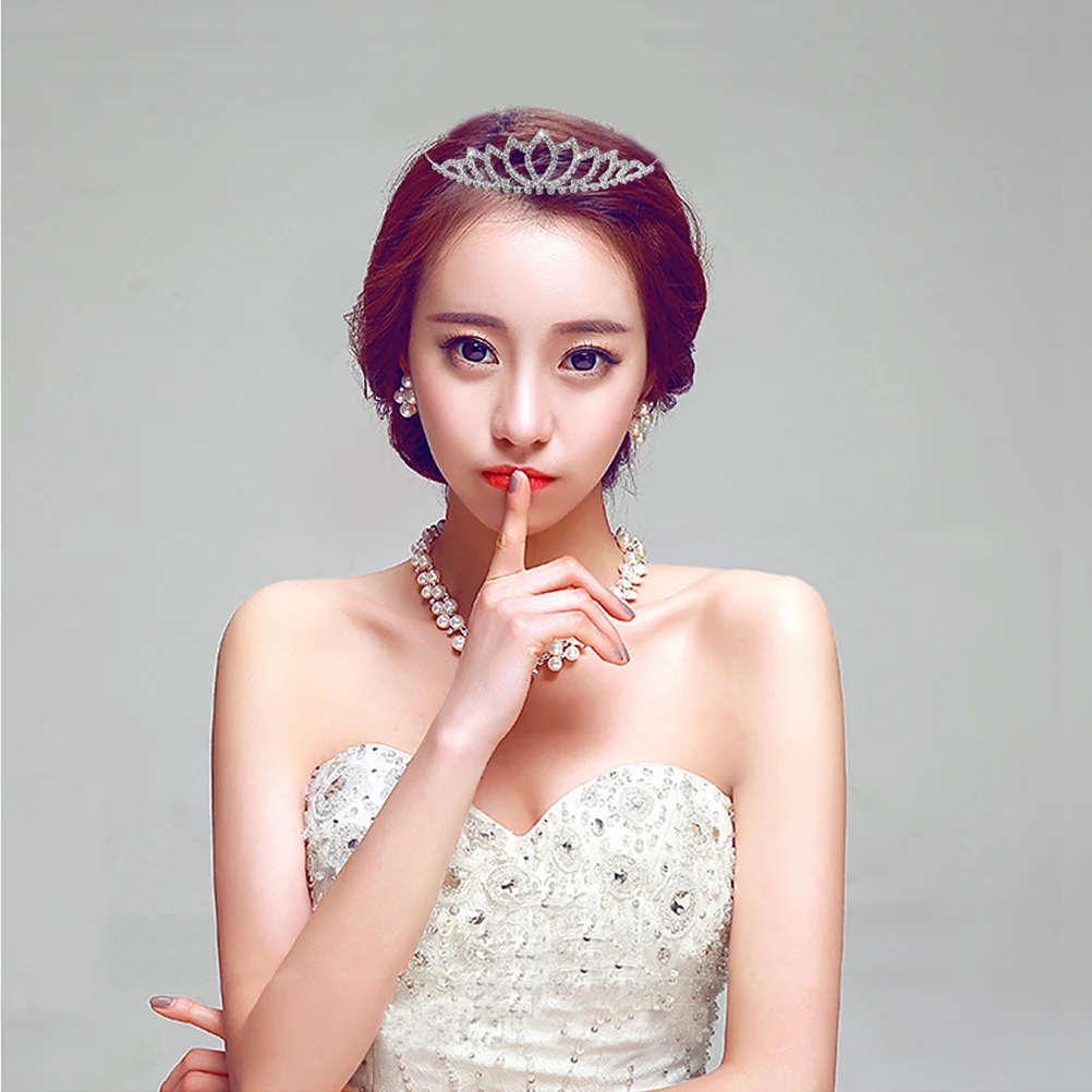 Повязка для волос из серебряного сплава со стразами, свадебная тиара, свадебная заколка для волос, вечерние повязка на голову, элегантная тиара для взрослых и женщин 
Повязка для волос из серебряного сплава со стразами, свадебная тиара, свадебная заколка для волос, вечерние повязка на голову, элегантная тиара для взрослых и женщин