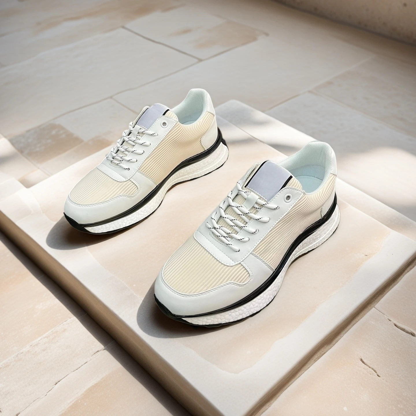 2026 Holiday Gifts Luxury Brand Men's Shoes Handmade Top Grain Cowhide Leather Casual Sneakers Sport Shoes Outdoor Running Shoes
2026 Holiday Gifts Luxury Brand Men's Shoes Handmade Top Grain Cowhide Leather Casual Sneakers Sport Shoes Outdoor Running Shoes