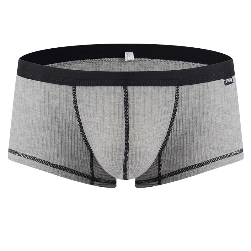 Low-rise underpants threaded sweat-absorbing thin underwear breathable single-layer U convex four-corner men's elastic boxers
Low-rise underpants threaded sweat-absorbing thin underwear breathable single-layer U convex four-corner men's elastic boxers