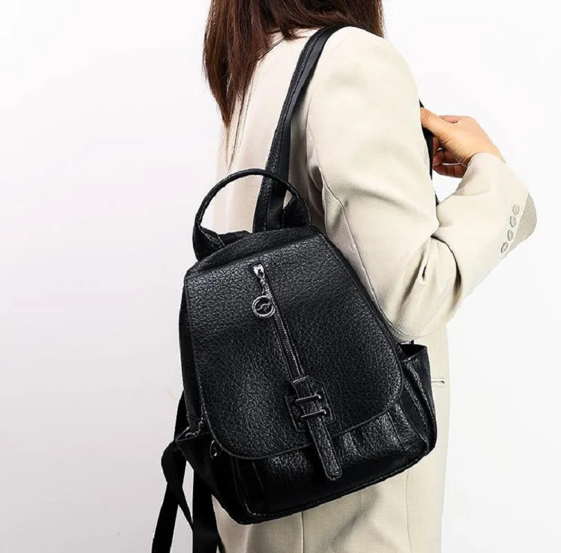 2026 Korean New Women's Fashion Vintage Soft Leather Backpacks Casual High Capacity Travel Shoulder Bags Crossbody Bag Totes
2026 Korean New Women's Fashion Vintage Soft Leather Backpacks Casual High Capacity Travel Shoulder Bags Crossbody Bag Totes