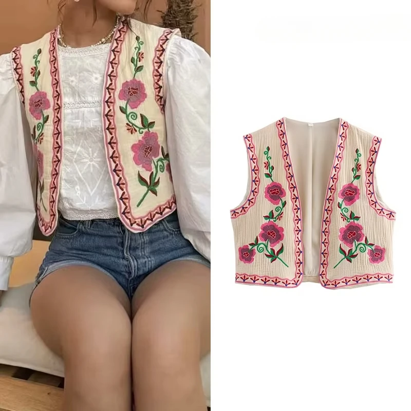 Embroidered Vest Woman 2024 Women 2024 Classic Vests for Modern Korean Style Summer Tailored Vests Sleeveless Vest
Embroidered Vest Woman 2024 Women 2024 Classic Vests for Modern Korean Style Summer Tailored Vests Sleeveless Vest