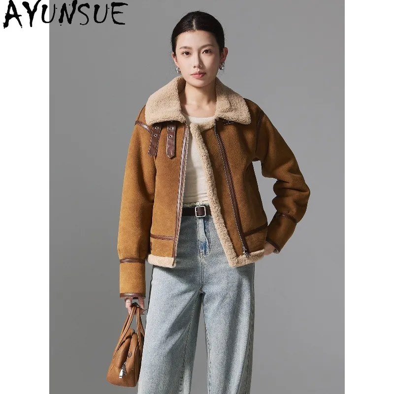 AYUNSUE Women's Merino Shearling Jackets Fashion Motorcycle Styl Tops Winter Warm Lamb Fur Jacket Woman Clothes Casaco Feminino
AYUNSUE Women's Merino Shearling Jackets Fashion Motorcycle Styl Tops Winter Warm Lamb Fur Jacket Woman Clothes Casaco Feminino