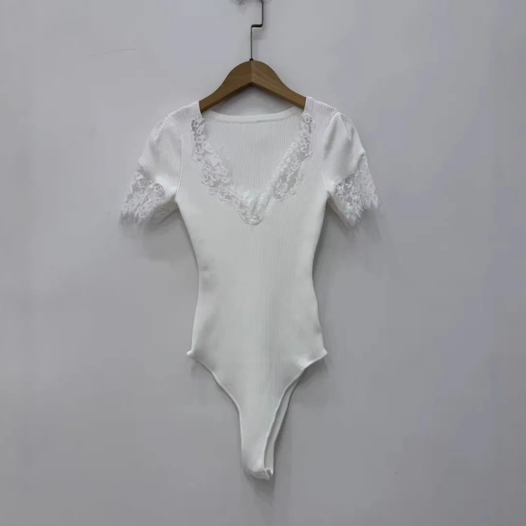 Women Knit Lace Trim White Bodysuit V-Neck Short Sleeve Temperament Lady Slim Knitted Top 2026 Summer
Women Knit Lace Trim White Bodysuit V-Neck Short Sleeve Temperament Lady Slim Knitted Top 2026 Summer