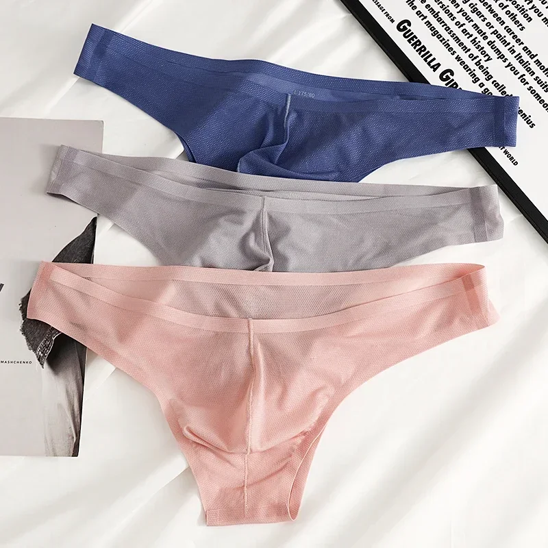 3PCS Men Ice Silk Seamless Thong Sexy Underwear U Convex Pouch Briefs Low Rise Underpants Smooth Summer Panties
3PCS Men Ice Silk Seamless Thong Sexy Underwear U Convex Pouch Briefs Low Rise Underpants Smooth Summer Panties