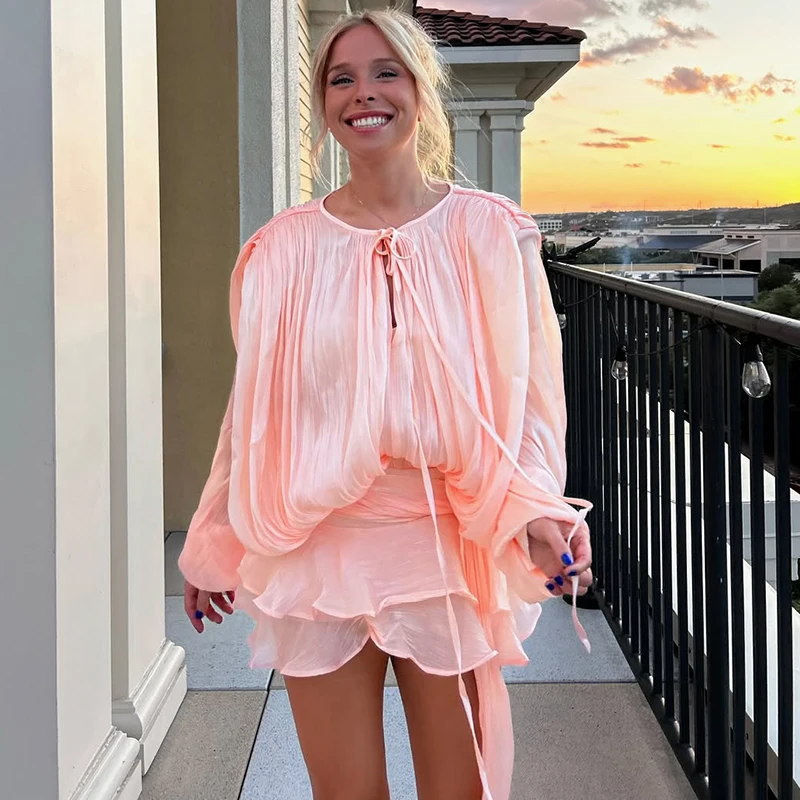 TARUXY Elegant Pleated Mini Dress For Women Lace Up Shiny Long Sleeve Dress Evening Party Outfits High Waist Female Slim Dress 
TARUXY Elegant Pleated Mini Dress For Women Lace Up Shiny Long Sleeve Dress Evening Party Outfits High Waist Female Slim Dress