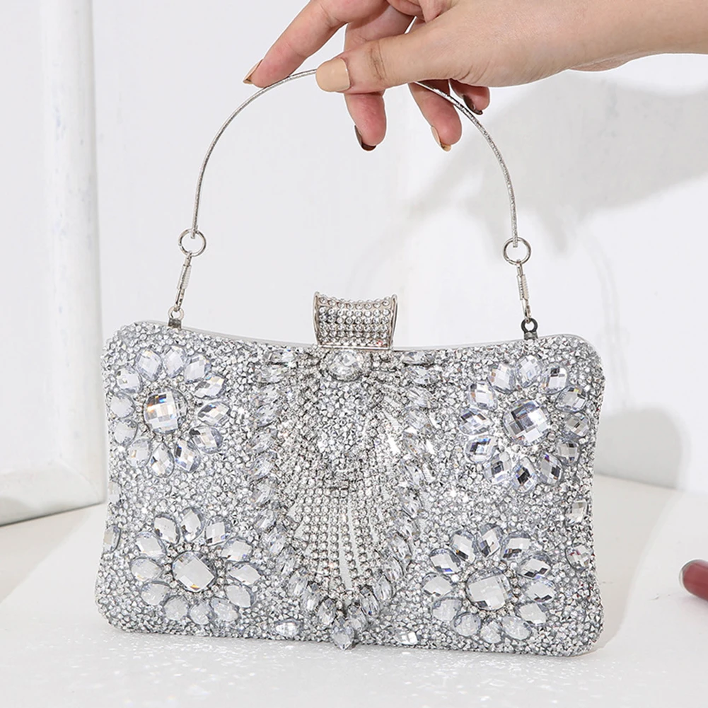 Women Diamonds Evening Bags Rhinestones Small Luxury Clutch Shinny Crossbody Bag for Parties Wedding Clubs 
Women Diamonds Evening Bags Rhinestones Small Luxury Clutch Shinny Crossbody Bag for Parties Wedding Clubs
