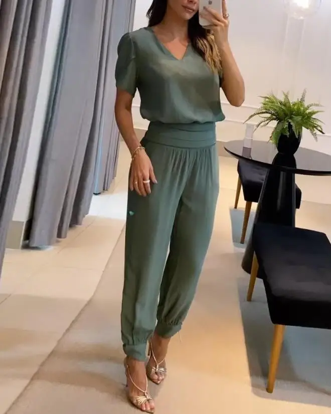 Casual Puff Sleeve Top & High Waist Cuffed Pants Set Polyester Plain V-Neck Design Daily 2023 Fashion Two Piece Outfits
Casual Puff Sleeve Top & High Waist Cuffed Pants Set Polyester Plain V-Neck Design Daily 2023 Fashion Two Piece Outfits