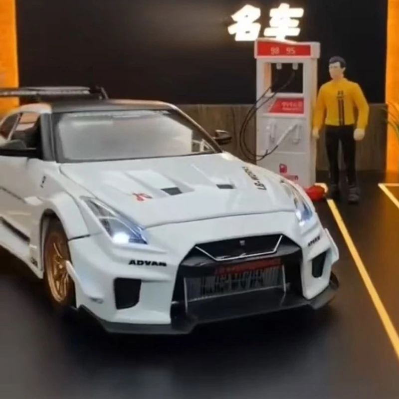 1:24 Initial D Skyline Nissan GTR AE86 Sports Model Car Diecast Miniature Metal Collection Vehicle Sound & Light Boy Toy For Kid
1:24 Initial D Skyline Nissan GTR AE86 Sports Model Car Diecast Miniature Metal Collection Vehicle Sound & Light Boy Toy For Kid