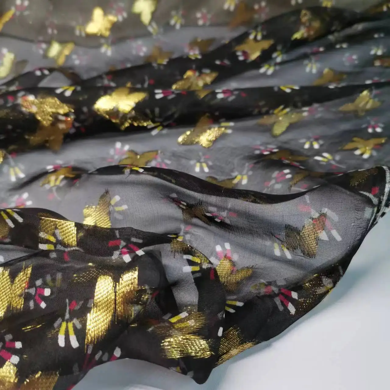Big Deal Leopard Somali Dirac Dress Lurex Saree Sudan Toub Thin Silk Metallic Shiny Fabric
Big Deal Leopard Somali Dirac Dress Lurex Saree Sudan Toub Thin Silk Metallic Shiny Fabric