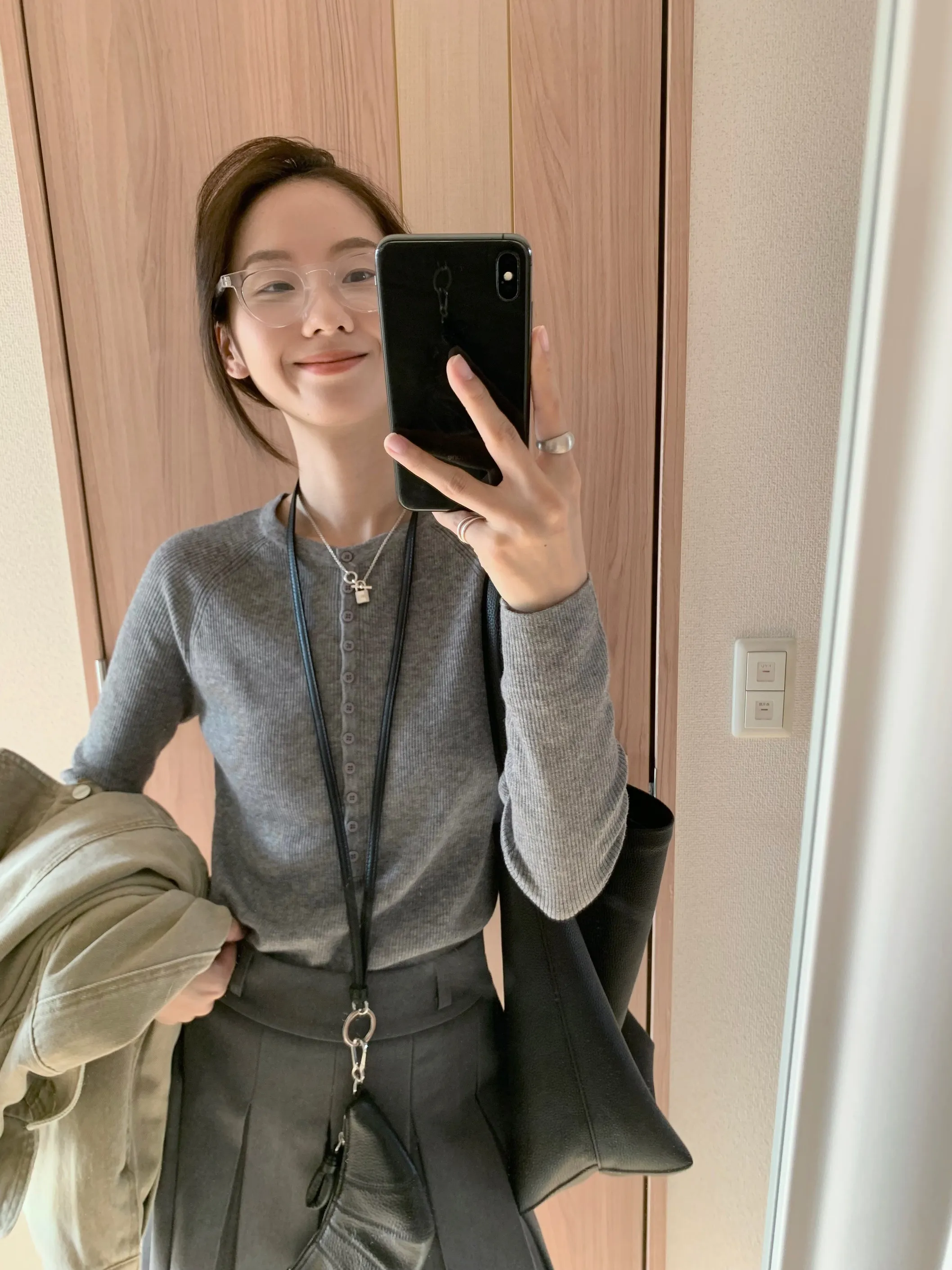 Fretaro Women's Knitted Wool Blend Long Sve Base Layer irt Casual Sle Multi-Button Design Spring New Arrival
Fretaro Women's Knitted Wool Blend Long Sve Base Layer irt Casual Sle Multi-Button Design Spring New Arrival