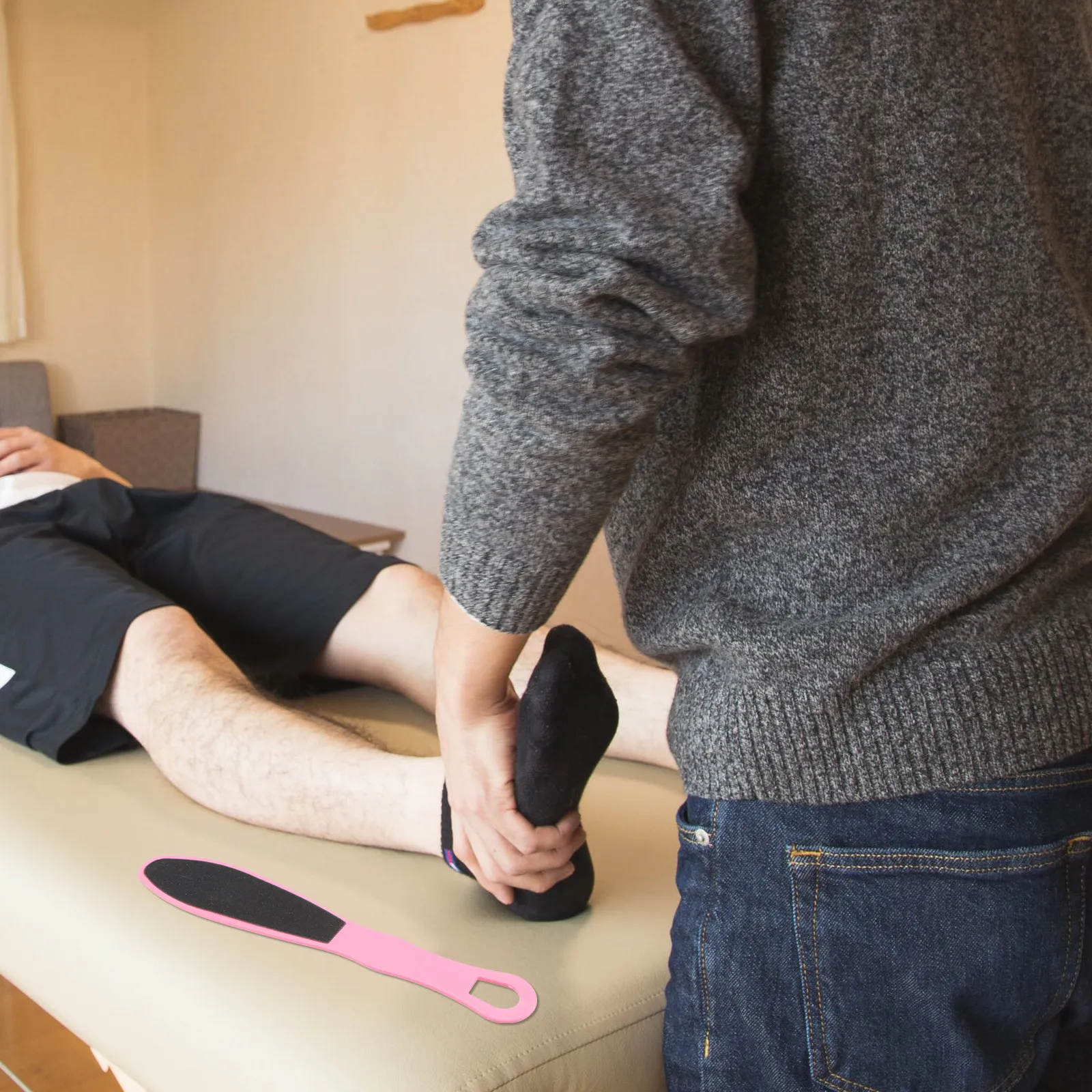 Набор из 10 пилок для удаления мозолей на ногах, педикюрная терка для потрескавшихся пяток, с удобной ручкой, портативный скрабер для ног, для отшелушивания
Набор из 10 пилок для удаления мозолей на ногах, педикюрная терка для потрескавшихся пяток, с удобной ручкой, портативный скрабер для ног, для отшелушивания