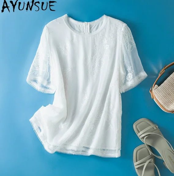 AYUNSUE 100% Mulberry Silk T Shirts Woman Summer Tops for Woman Clothes White Pullover Short Sleeve Casual Tops Femme 2025
AYUNSUE 100% Mulberry Silk T Shirts Woman Summer Tops for Woman Clothes White Pullover Short Sleeve Casual Tops Femme 2025