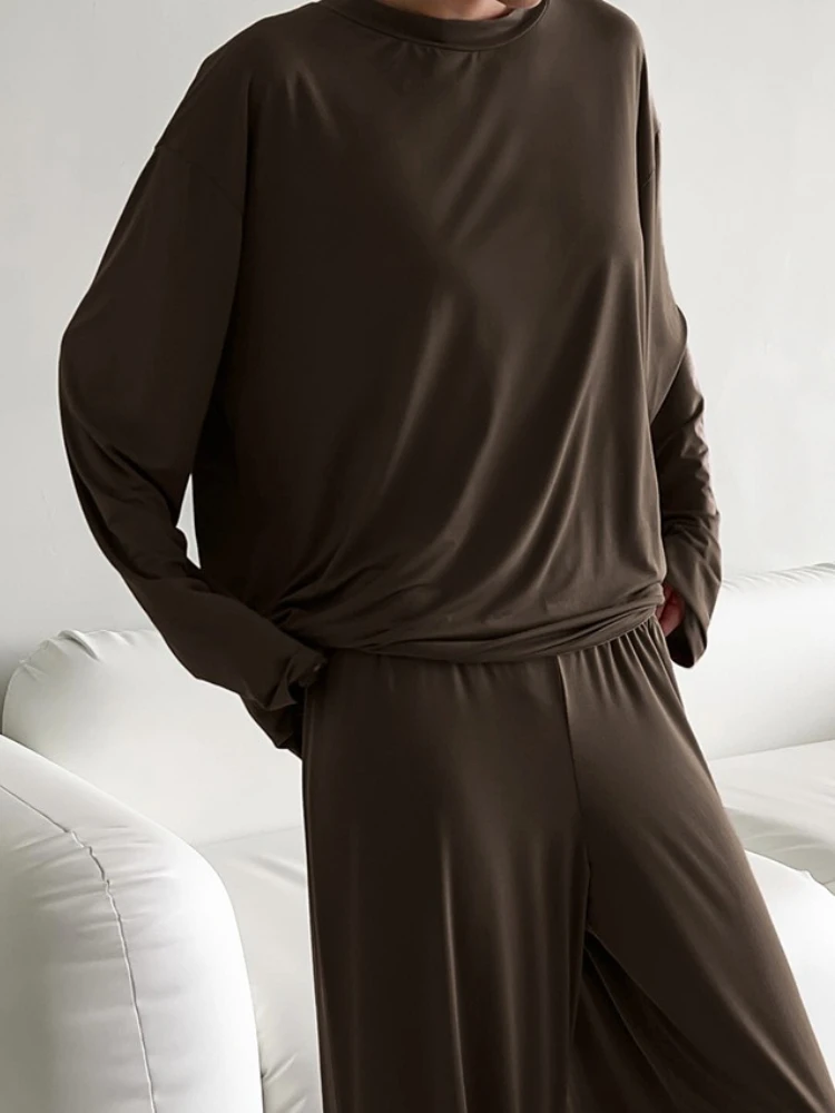 Весенне-осенний новый комплект пижамы с круглым вырезом и длинными рукавами, женский однотонный базовый топ, повседневная свободная домашняя одежда, костюм
Весенне-осенний новый комплект пижамы с круглым вырезом и длинными рукавами, женский однотонный базовый топ, повседневная свободная домашняя одежда, костюм