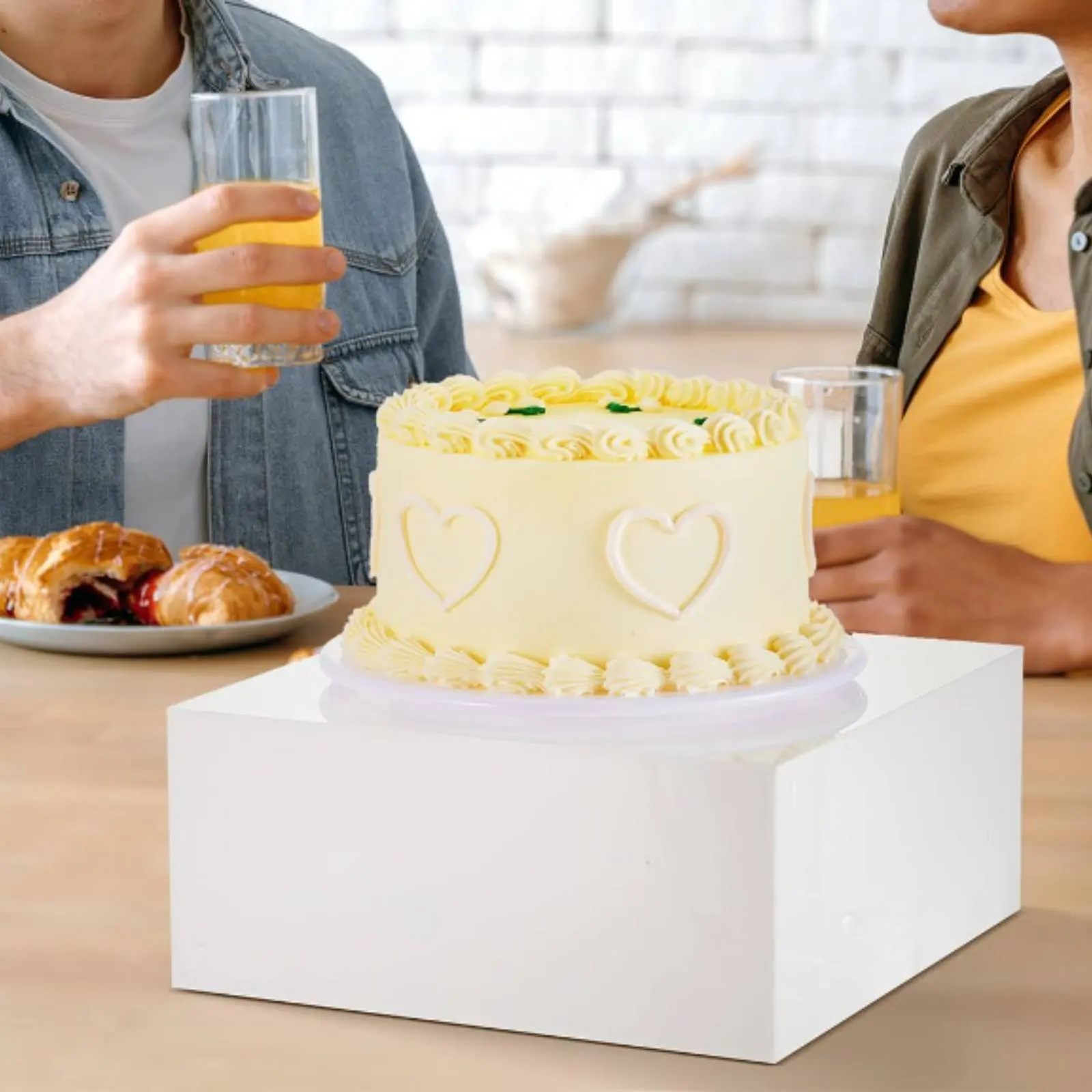 5 Pieces Cake Display Pedestal Sturdy Acrylic Display Riser Set Acrylic Cube Riser Polished Edges Hollow Pedestal Box for Party
5 Pieces Cake Display Pedestal Sturdy Acrylic Display Riser Set Acrylic Cube Riser Polished Edges Hollow Pedestal Box for Party