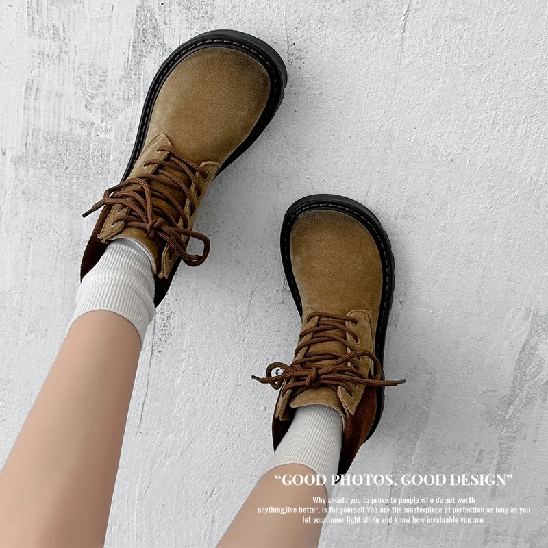 2026 новые осенне-зимние женские ботильоны высотой 22-25 см, цветная замша из коровьей кожи с круглым носком, разноцветные короткие ботинки на платформе со шнуровкой 
2026 новые осенне-зимние женские ботильоны высотой 22-25 см, цветная замша из коровьей кожи с круглым носком, разноцветные короткие ботинки на платформе со шнуровкой