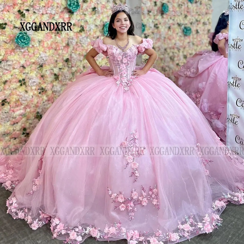 New in Princess Pink Off Shoulder Ball Gown Quinceanera Dresses 3D Flower Sweet 16 15 Birthday Dress Vestido De 15 Anos Pageant
New in Princess Pink Off Shoulder Ball Gown Quinceanera Dresses 3D Flower Sweet 16 15 Birthday Dress Vestido De 15 Anos Pageant