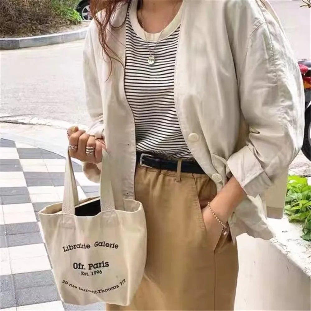 Women Canvas Shoulder Bag Paris Letters Print Shopping Bag Eco Cotton Linen Shopper Bags Cloth Fabric Handbag Tote for Girls
Women Canvas Shoulder Bag Paris Letters Print Shopping Bag Eco Cotton Linen Shopper Bags Cloth Fabric Handbag Tote for Girls