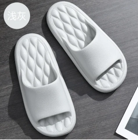 2023 New style Indoor Bathroom Non-Slip Slippers for Women