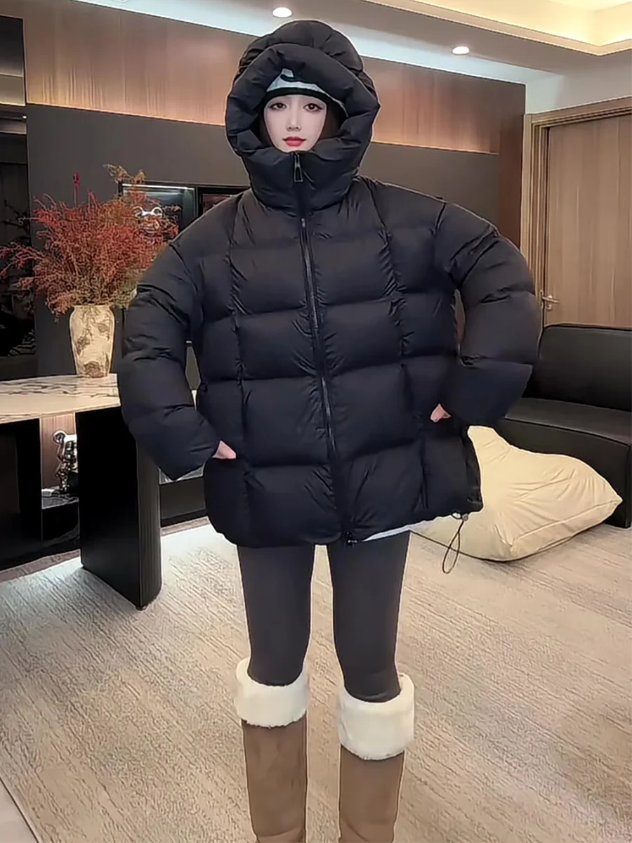 Куртка-пуховик женская зимняя удлиненная свободного кроя с капюшоном, теплая, средней длины, в корейском стиле (Sle Cloud Puff)
Куртка-пуховик женская зимняя удлиненная свободного кроя с капюшоном, теплая, средней длины, в корейском стиле (Sle Cloud Puff)