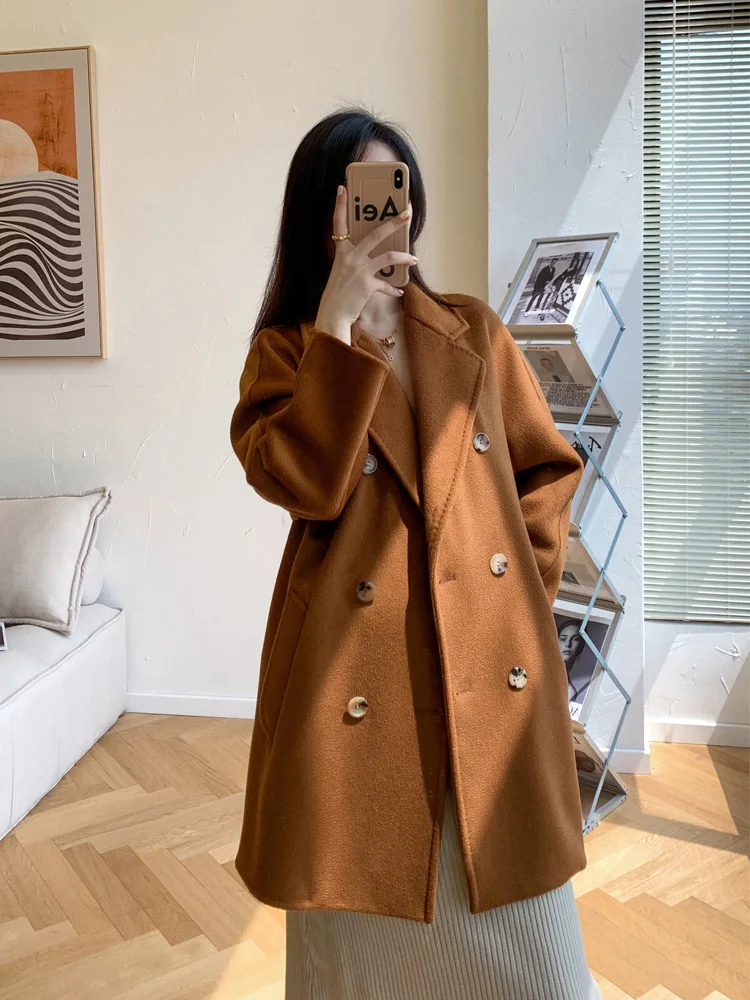 2023 High-end Women 100% Cashmere Double-sided Water Ripple Short Coat Fashion Double-breasted Long Sleeve Top Female Autumn Win
2023 High-end Women 100% Cashmere Double-sided Water Ripple Short Coat Fashion Double-breasted Long Sleeve Top Female Autumn Win