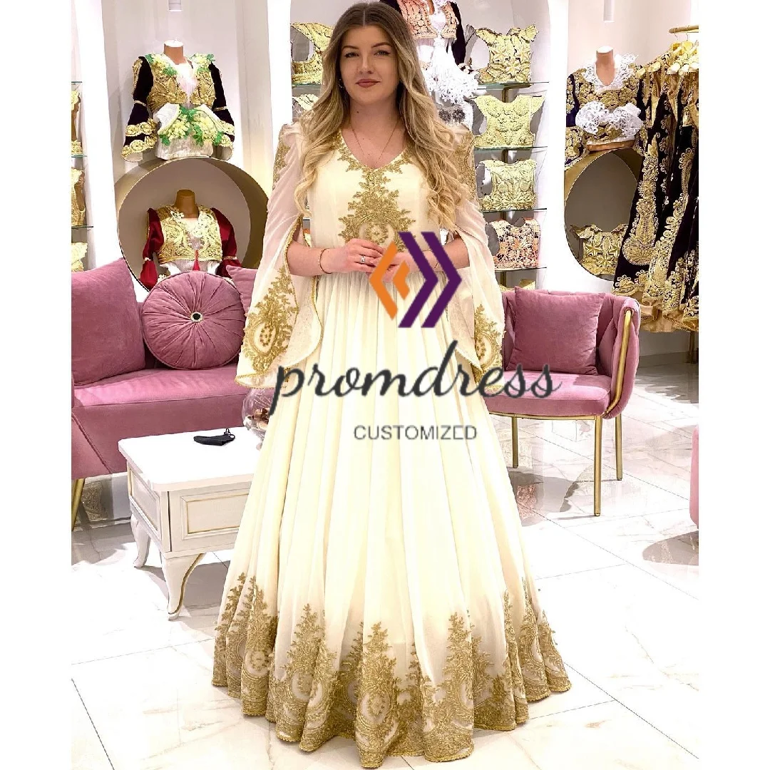 Moroccan Style Caftan Prom Dress With Gold Appliques Arabian Kosovo Evening Dress Chiffon Omani Abaya Formal Party Customized
Moroccan Style Caftan Prom Dress With Gold Appliques Arabian Kosovo Evening Dress Chiffon Omani Abaya Formal Party Customized